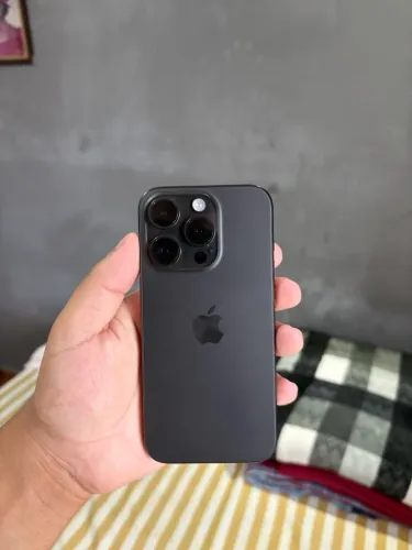 IPHONE 15 PRO - 128GB - 82%