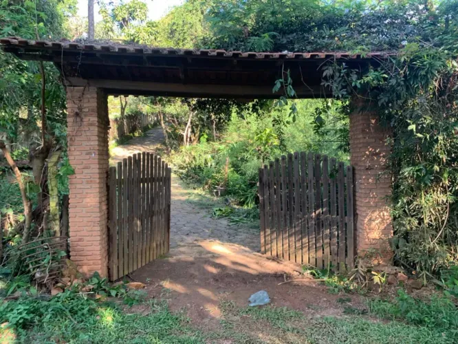 Fazenda / Sítios / Chácaras com 3 quartos à venda em Juatuba