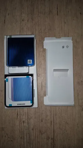 Capa Protetora Flip-Suit Z Flip5 NOVA