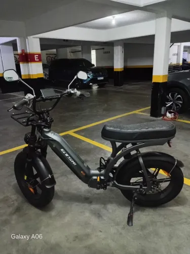 E-bike semi novinha 300km
