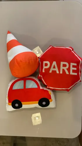 Almofadas decorativas sinal de trânsito