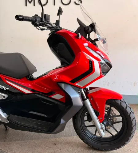 Honda ADV