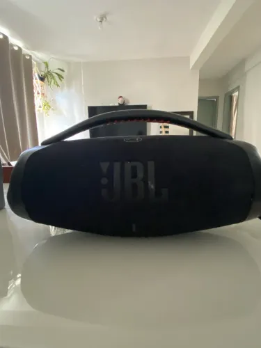 Jbl boom box 3
