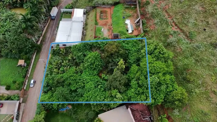 LOTE - CHÁCARA À VENDA EM SANTANA DO PARAÍSO