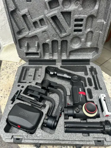 Zhiyun Crane 3 LAB - Gimbal Profissional na Maleta Original (Excelente Estado)
