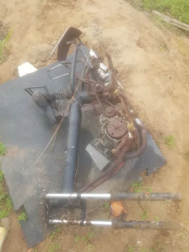 Vendo para ferro velho.