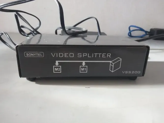 splitter sonytel-vss200 vga 1x2 distribuidor / divisor de sinal de video