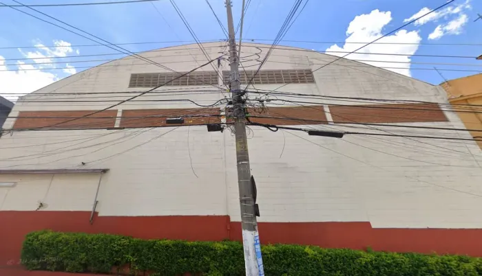 Galpão na Rua Engenheiro Pegado, 374 1275 m²