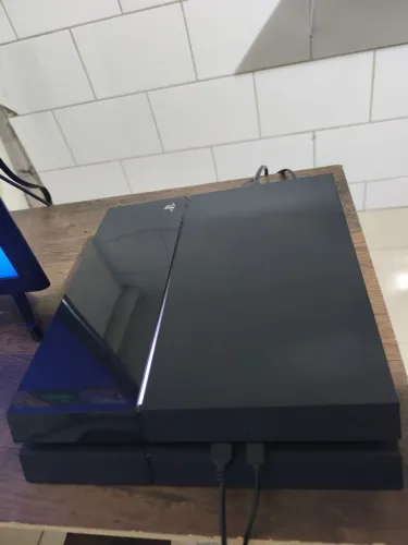 Playstation 4 + câmera
