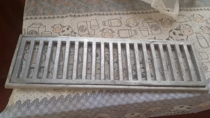 Ralo tipo grelha + caixilho ( em alumínio) 15×50 cm