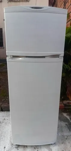 Geladeira Brastemp dúplex frosfree 360L