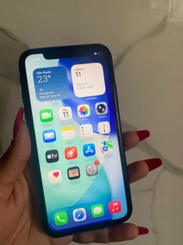 iPhone 11