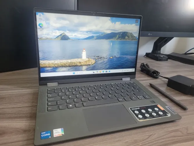 Notebook 2 em 1 Lenovo Flex 5i Com Caneta