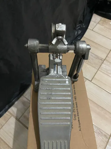 Pedal de Bumbo Mapex anos 90 (Relíquia) 
