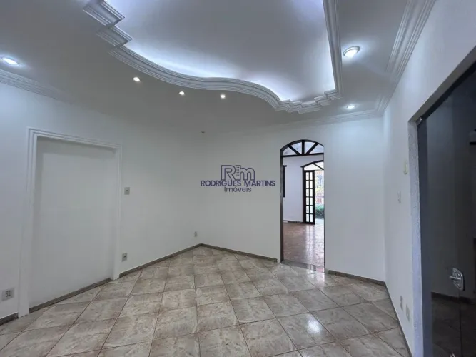 ALUGUEL CASA COMERCIAL BAIRRO CAIÇARA