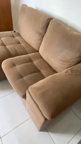 Sofá 3 lugares conservado 