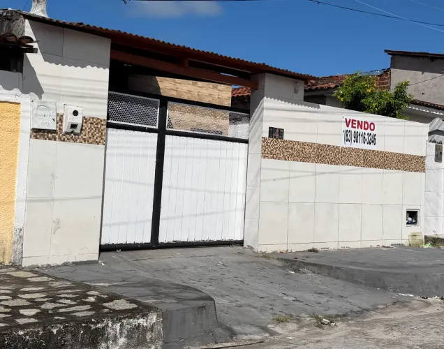 Casa para vender mangabeira