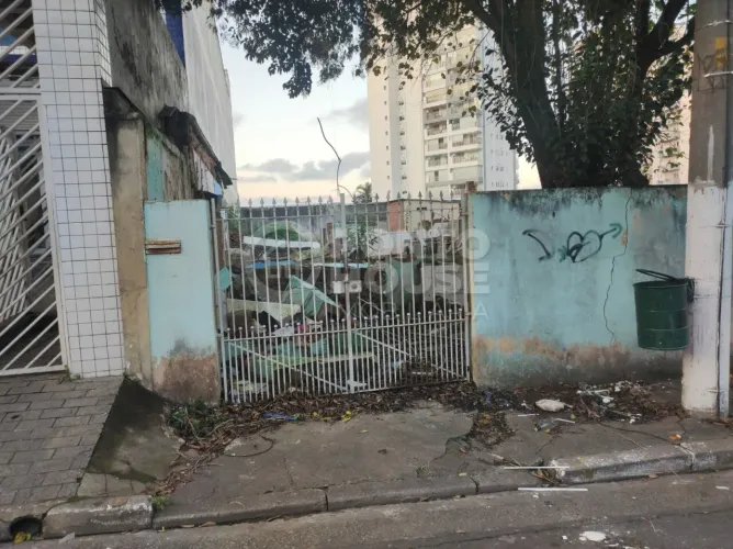 Terreno com 450m² para venda no bairro Vila Guarani