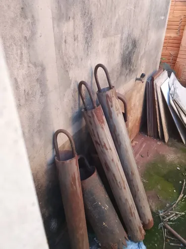 Perfuração de poço seme artesiano e instalação de bomba 