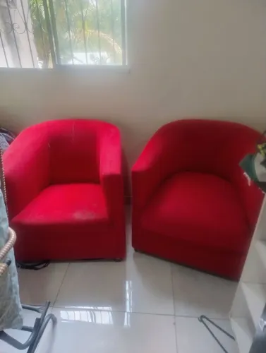 Vendo duas poltronas