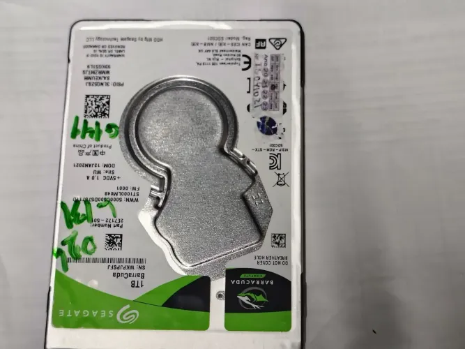 Hd Seagate Slim 1 tera Note PS4 Semi Novo Só Venda
