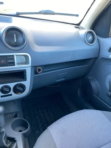 Volkswagen Gol Geração IV City 1.0 8V MI Total Flex Mec. 2P 2006