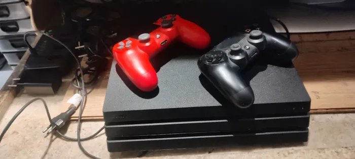 Ps4 pro desblok 2 controle leiam