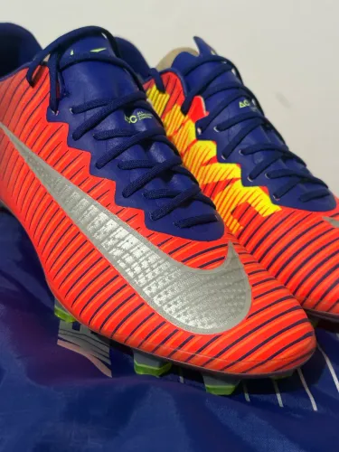Chuteira Nike mercurial vapor XI FG - Profissional 
