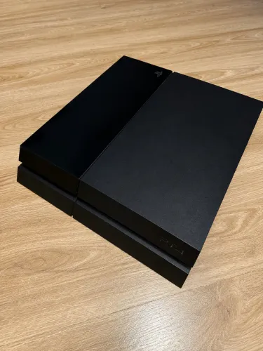PS4 IMPECÁVEL 1TB + Controle Original + 2 jogos
