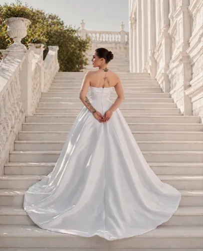 Vestido de Noiva tamanho 42 - modelo Catarina da Dayara Oliveira