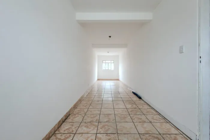 Sala comercial na Avenida Barão de Alagoas, 400 - Sala 1 20 m²