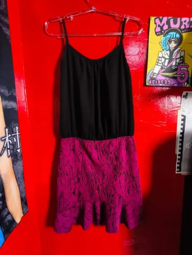 Vestido Curto Alça Bicolor Preto E Rosa Tamanho M