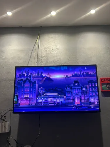 Tv AOC 43 polegadas Roku Tv
