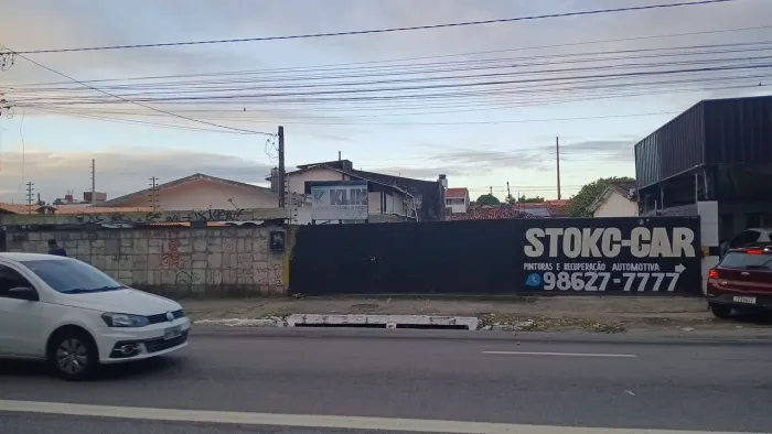 Terreno comercial localizado na Avenida Pedro II