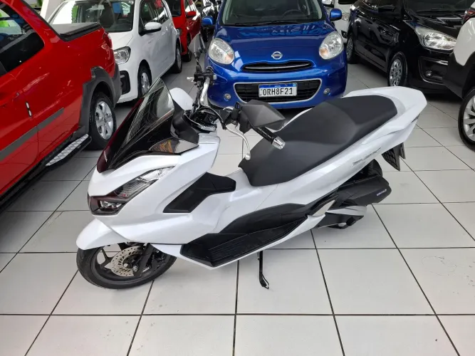HONDA PCX 160 2025 ÚNICO DONO