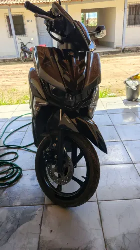 VENDO ESTA NEO 125