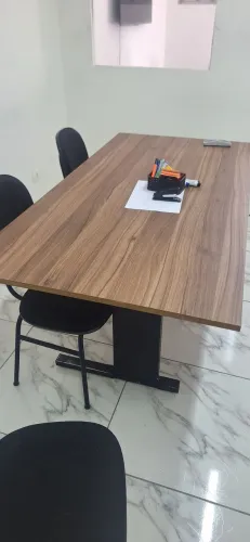 Mesa de altura ajustável 1,80m x 0,80m usada