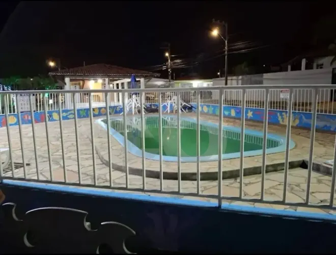 Casa no Condomínio Residencial Sinai I - 109m², 2 Quartos, Lazer e Garagem