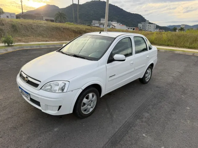 Chevrolet Corsa Sed. Premium 1.4 8V Econoflex 4P 2008