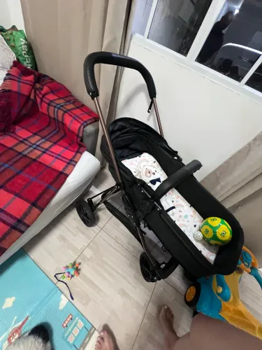 Carrinho e bebê conforto Galzerano