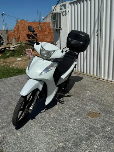 Biz 125 EX 2015