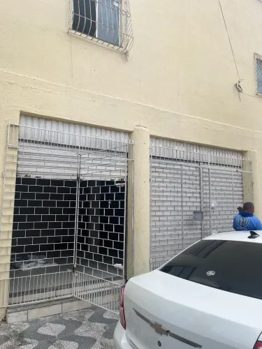 Aluga se ponto comercial 