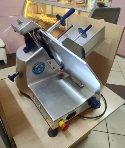 Máquina de frios 