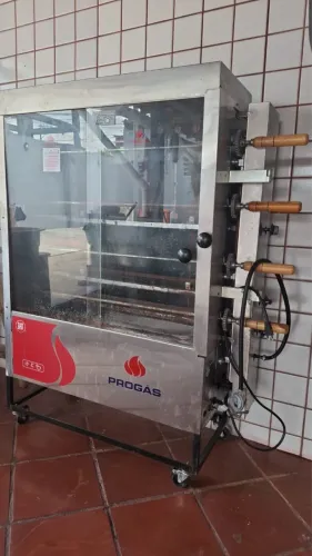 Máquina de assar frango (Forno Assador Rotativo)
