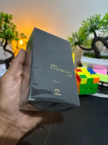 ESSENCIAL ELIXIR.