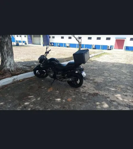Suzuki inazuma 250 cc
