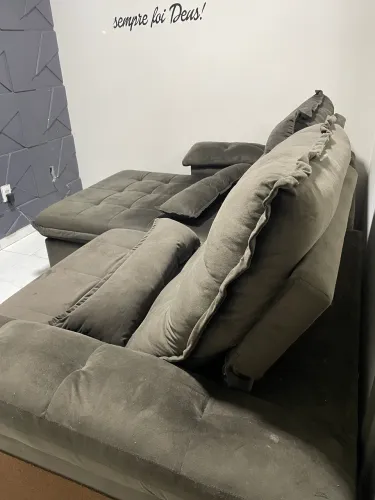 Sofá semi novo a venda