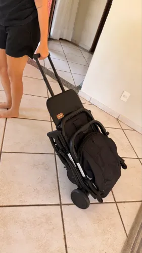 Carrinho de Bebê Portátil para Viagem Yuupi