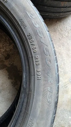 PNEUS ARO 19 - 235 50 R19 - SEMI