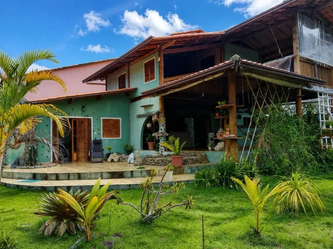 Casa com 2 residencias no km 5 em Itacaré